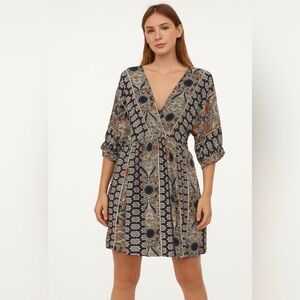 SHEIN Woman Size XL 70's Blue Floral Bohemian Flowy V-Neck Tie Back Casual Dress